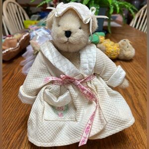Bath Robe Spa Muffy Vanderbear